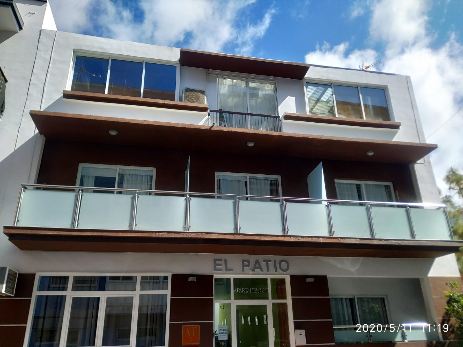 Apartamentos El Patio Los Llanos De Aridane Exterior photo